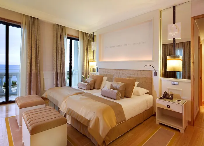 Grande Real Italia & Hotell