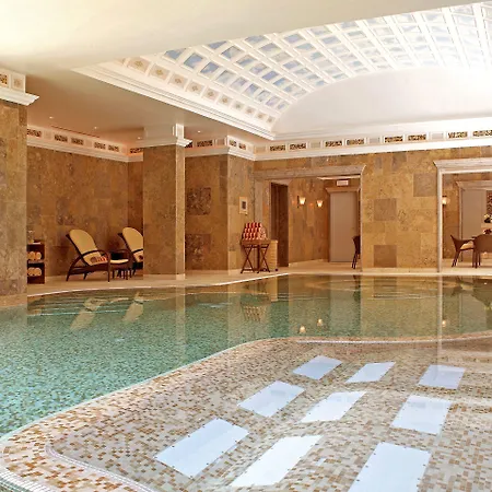 Grande Real Italia & 5* كاسكايس