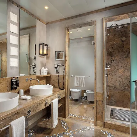 Szálloda Grande Real Italia & - A Leading Of The World 5*