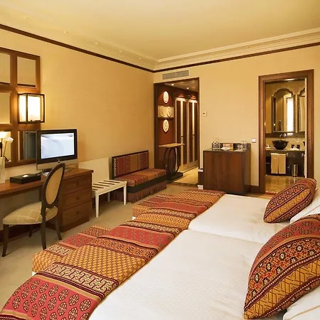 Hotel Grande Real Italia &