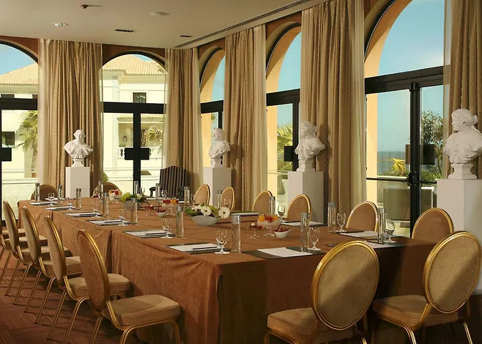 Grande Real Italia & 5* Cascais