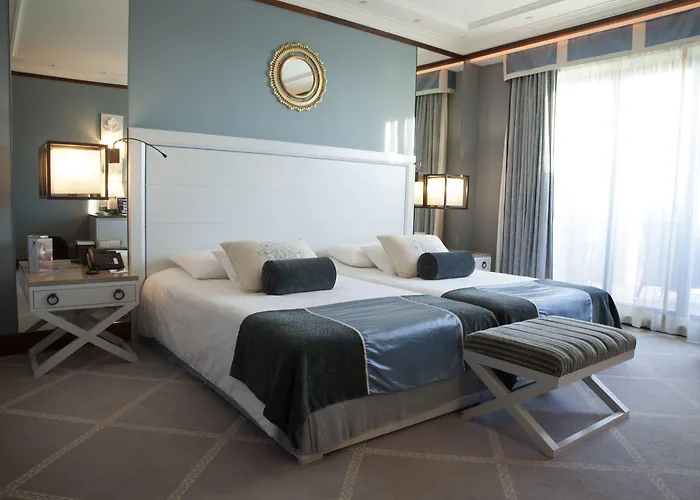 Hotel Grande Real Italia &