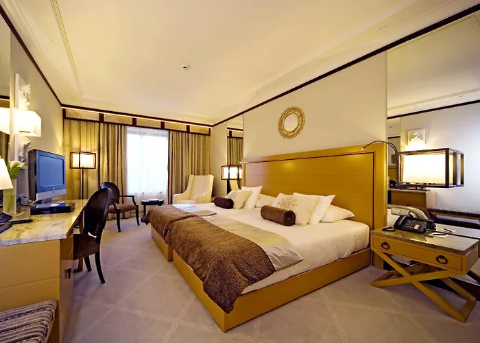 Hotel Grande Real Italia &