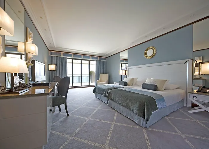 Hotel Grande Real Italia &