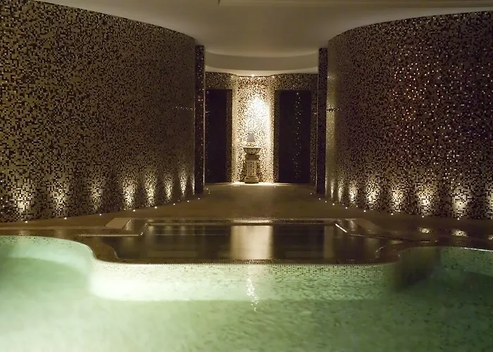 Hotel Grande Real Italia &