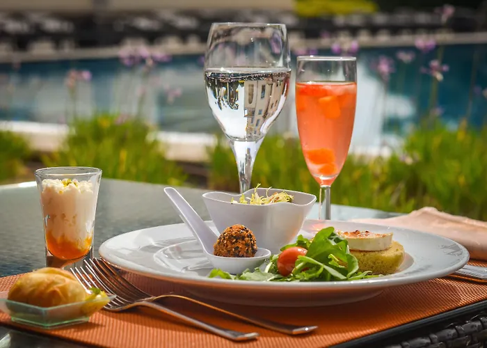 Hotel Grande Real Italia & 5*